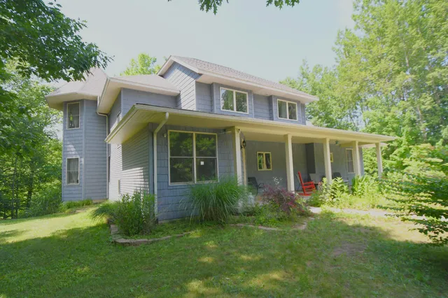 $1,195,000 | 14888 Cr 687 South Haven, Bangor, MI 49013