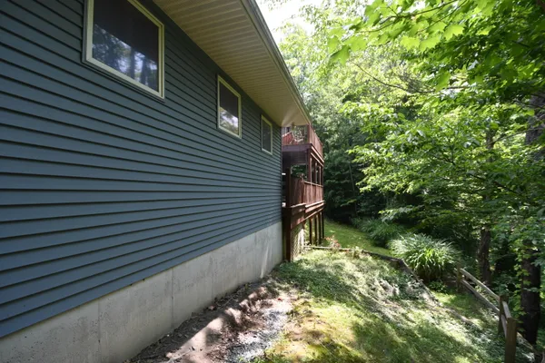 $1,195,000 | 14888 Cr 687 South Haven, Bangor, MI 49013