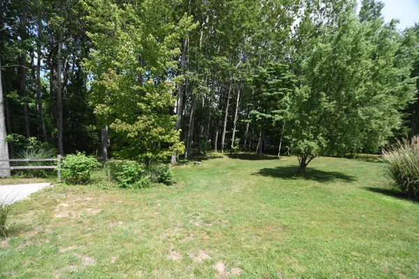 $1,195,000 | 14888 Cr 687 South Haven, Bangor, MI 49013