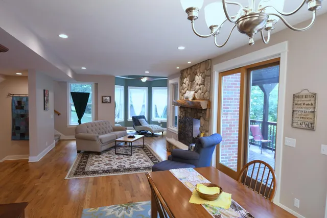 $1,195,000 | 14888 Cr 687 South Haven, Bangor, MI 49013