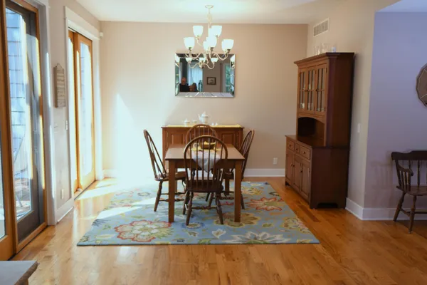 $1,195,000 | 14888 Cr 687 South Haven, Bangor, MI 49013