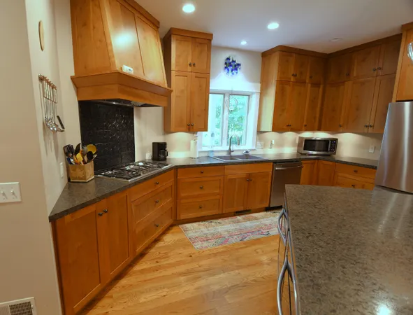 $1,195,000 | 14888 Cr 687 South Haven, Bangor, MI 49013