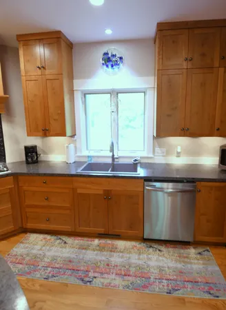 $1,195,000 | 14888 Cr 687 South Haven, Bangor, MI 49013