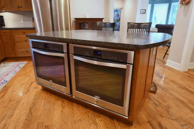 $1,195,000 | 14888 Cr 687 South Haven, Bangor, MI 49013