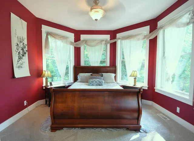 $1,195,000 | 14888 Cr 687 South Haven, Bangor, MI 49013