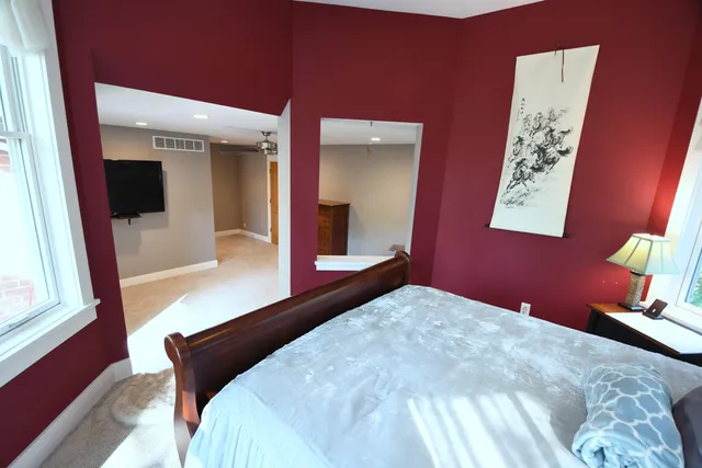 $1,195,000 | 14888 Cr 687 South Haven, Bangor, MI 49013