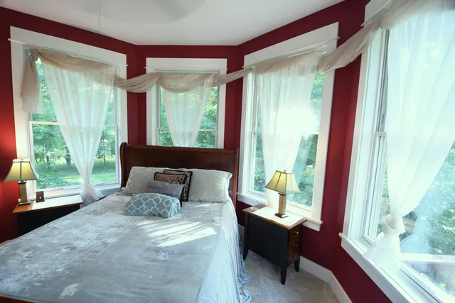 $1,195,000 | 14888 Cr 687 South Haven, Bangor, MI 49013