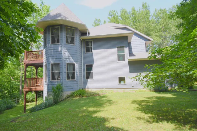 $1,195,000 | 14888 Cr 687 South Haven, Bangor, MI 49013