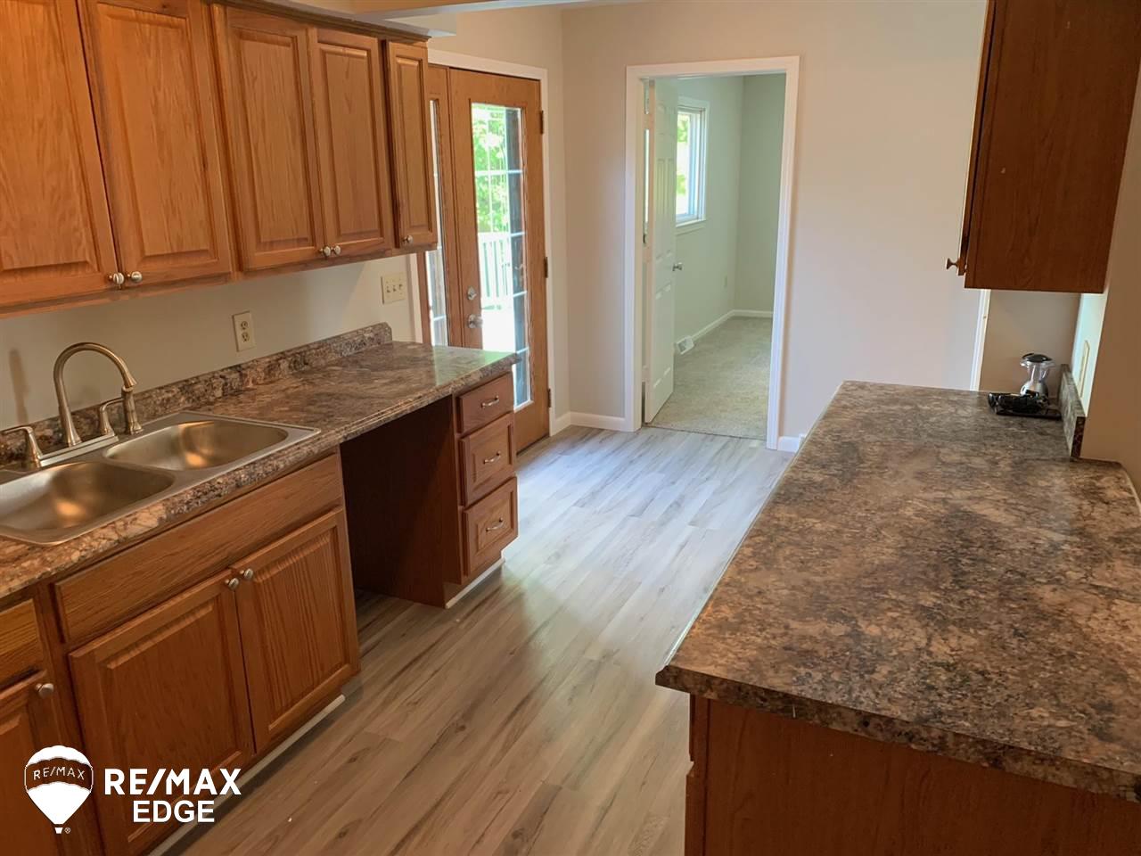 830 West Barnes Road Fostoria, MI 48435 - Photo 7 of 30