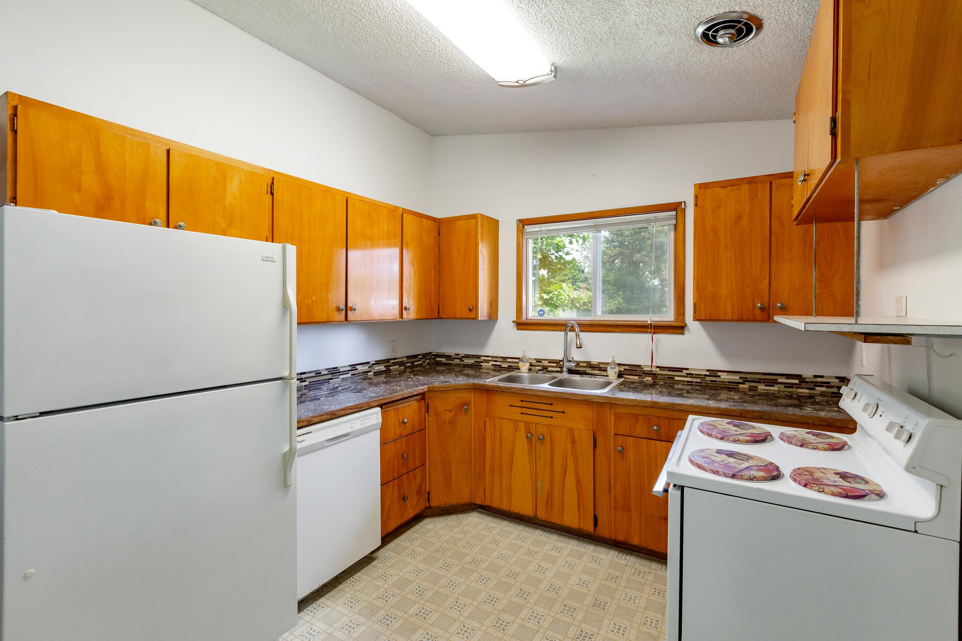 6909 North Monroe Street Spokane, WA 99208 - Photo 7 of 19 Gallery Image 7