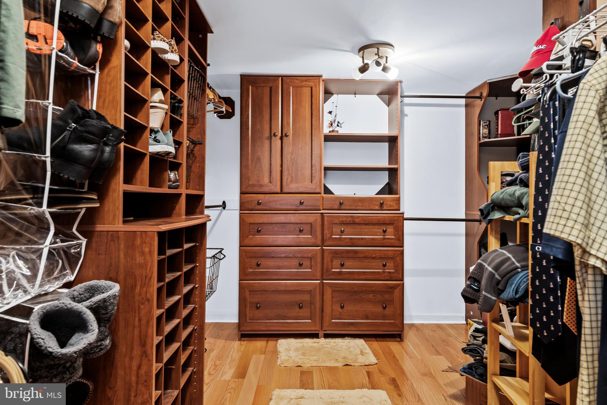 28 Blue Anchor Road Sicklerville, NJ 08081 - Photo 20 of 60 Huge walk-in closet