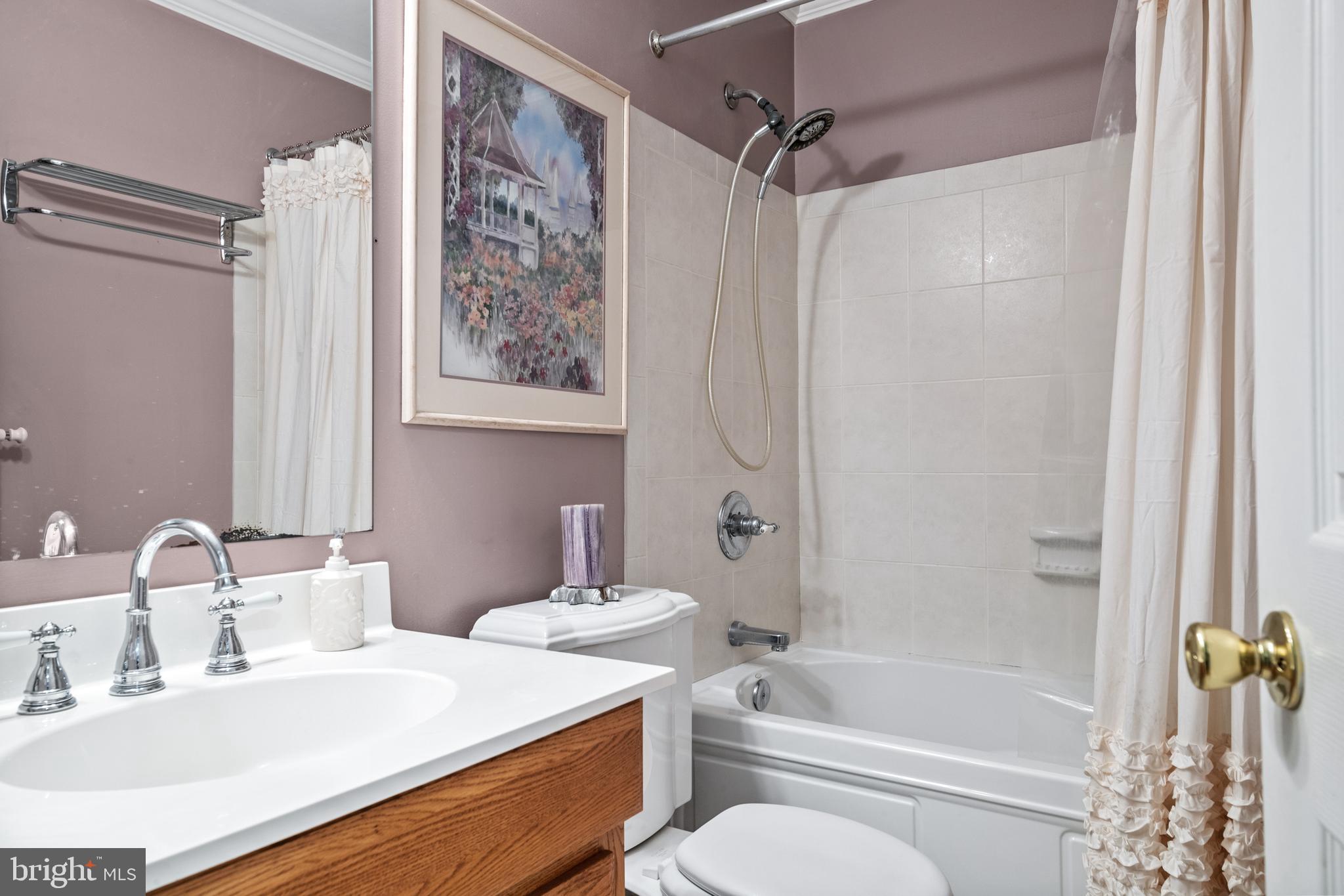 28 Blue Anchor Road Sicklerville, NJ 08081 - Photo 25 of 60 Full bathroom