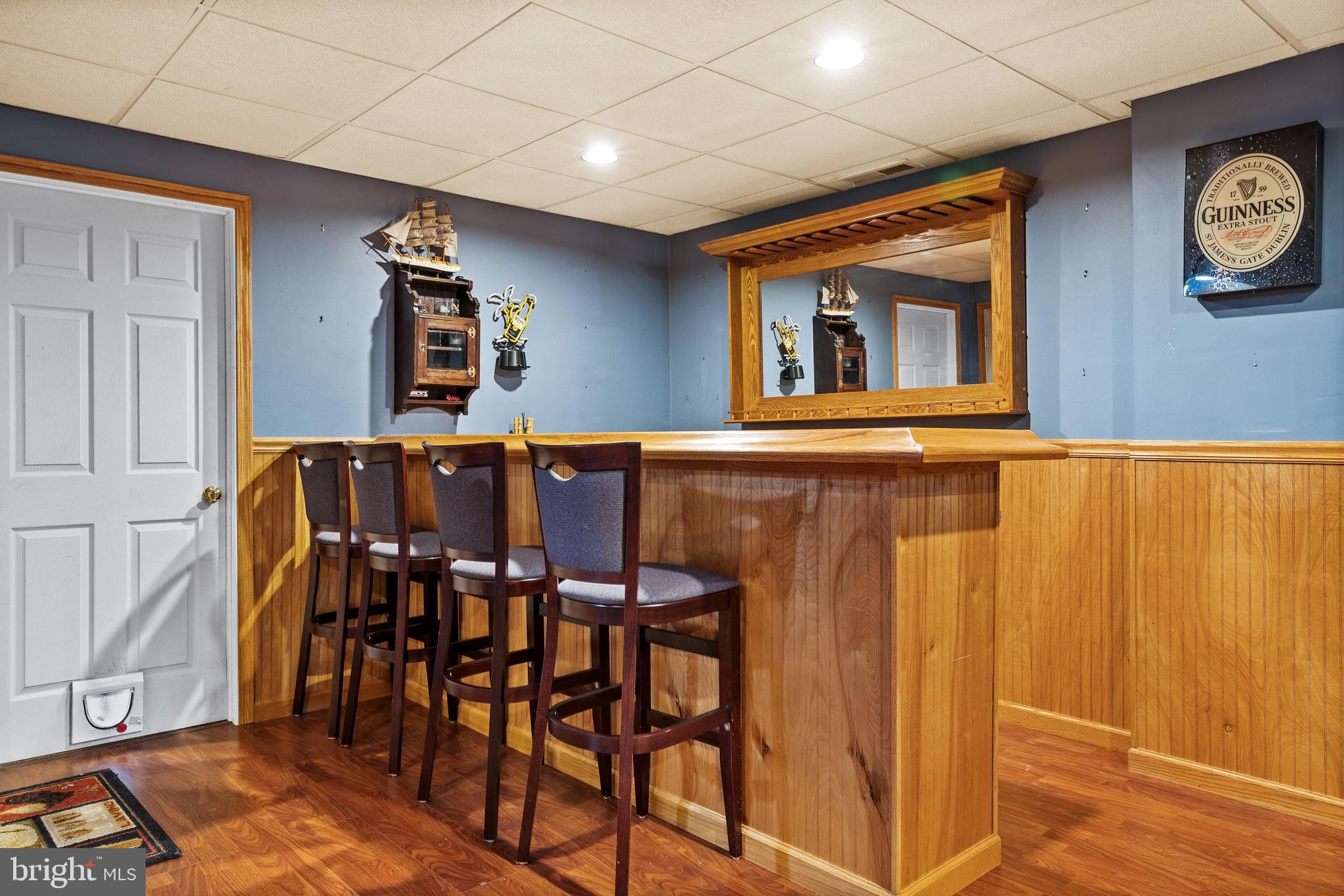 28 Blue Anchor Road Sicklerville, NJ 08081 - Photo 28 of 60 Bar!