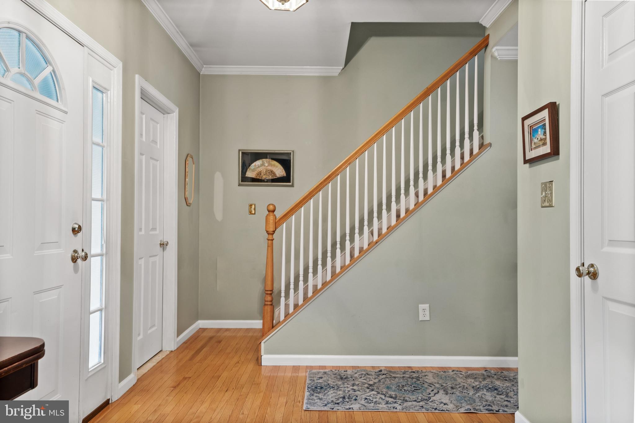 28 Blue Anchor Road Sicklerville, NJ 08081 - Photo 3 of 60 Foyer