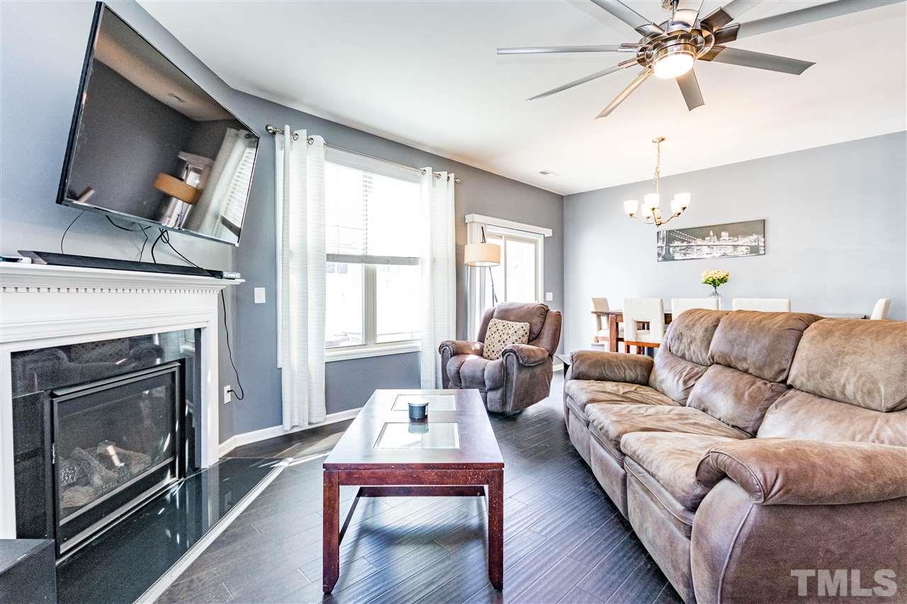 7802 Elmshire Way, Unit 731 Raleigh, NC 27616 - Photo 2 of 29 Gallery Image 2