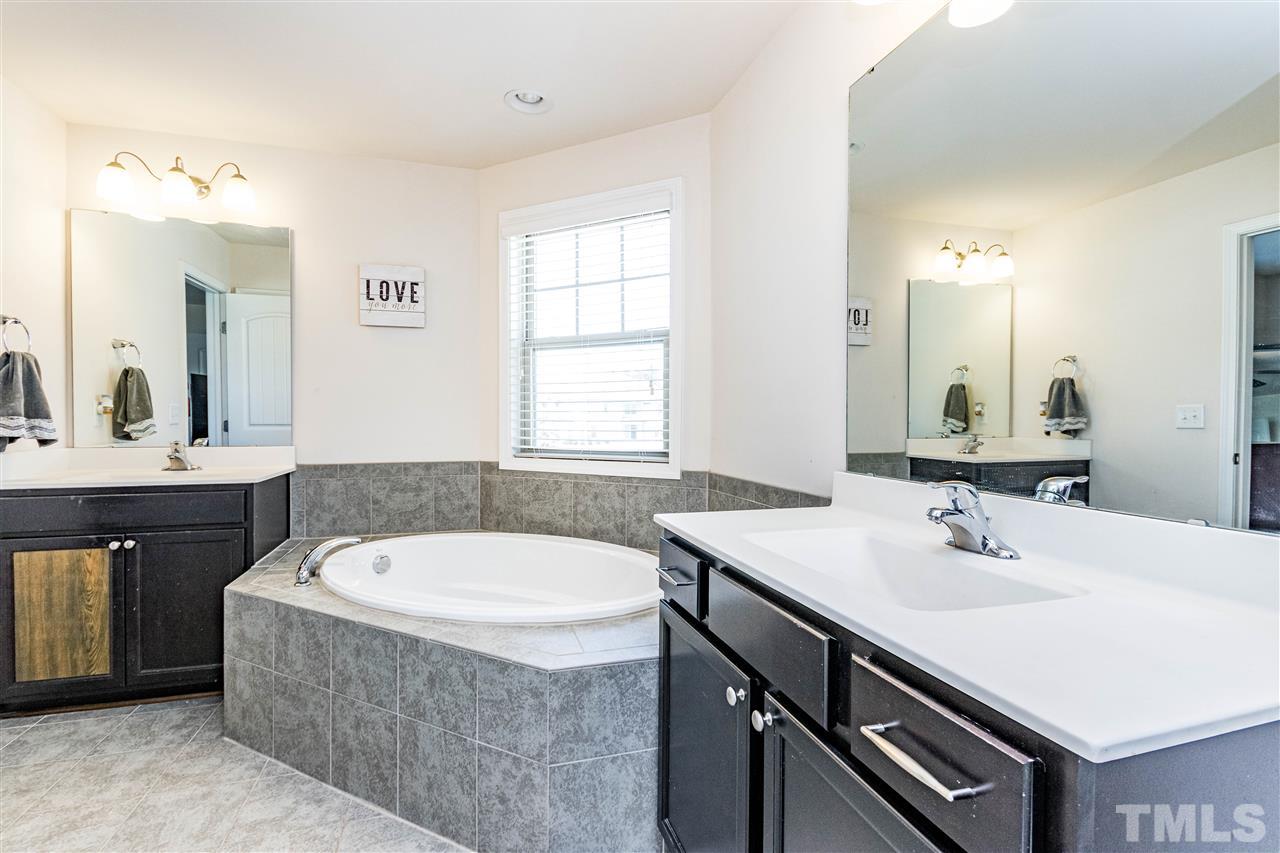 7802 Elmshire Way, Unit 731 Raleigh, NC 27616 - Photo 14 of 29 Gallery Image 14