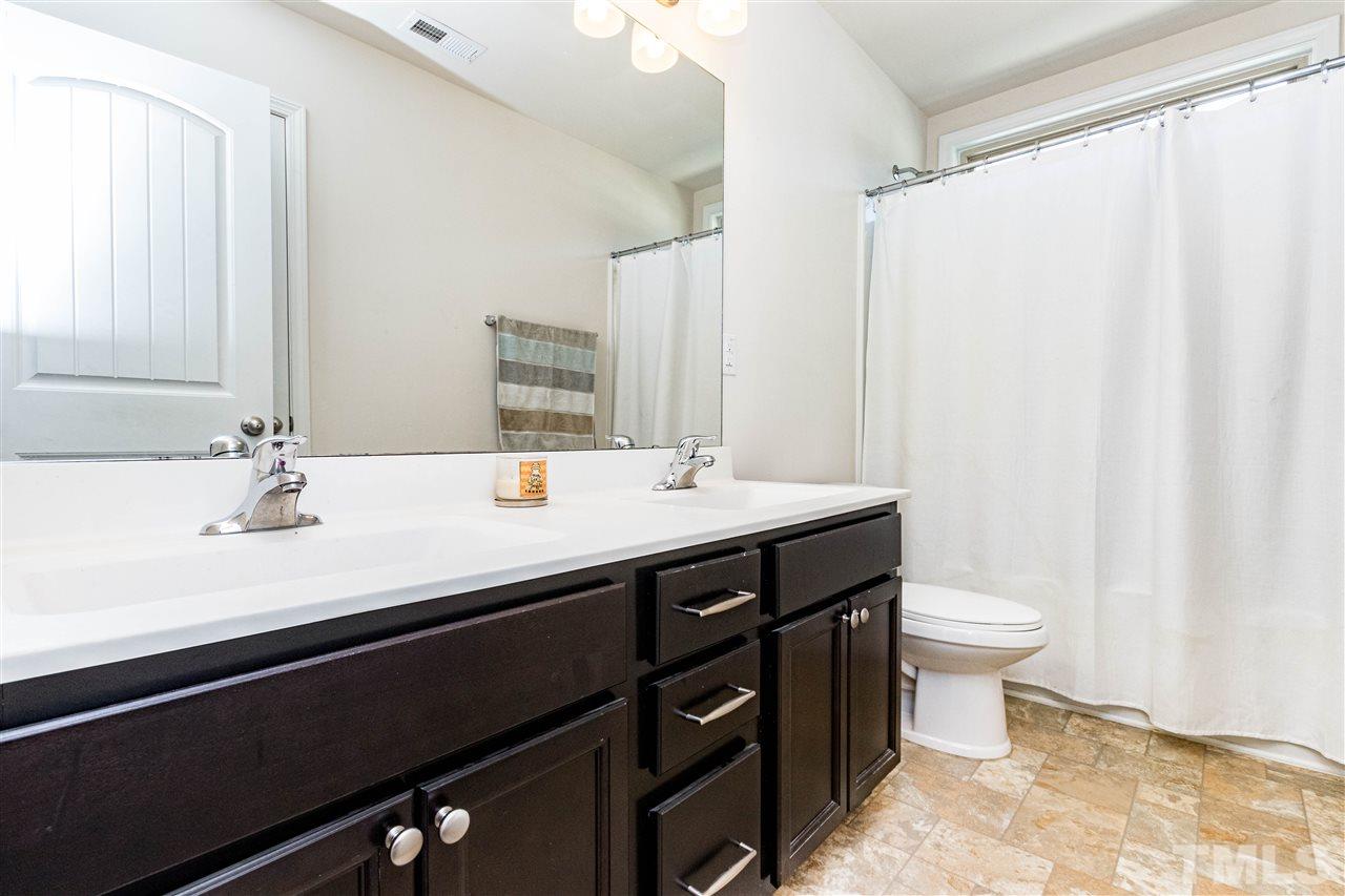 7802 Elmshire Way, Unit 731 Raleigh, NC 27616 - Photo 20 of 29 Gallery Image 20