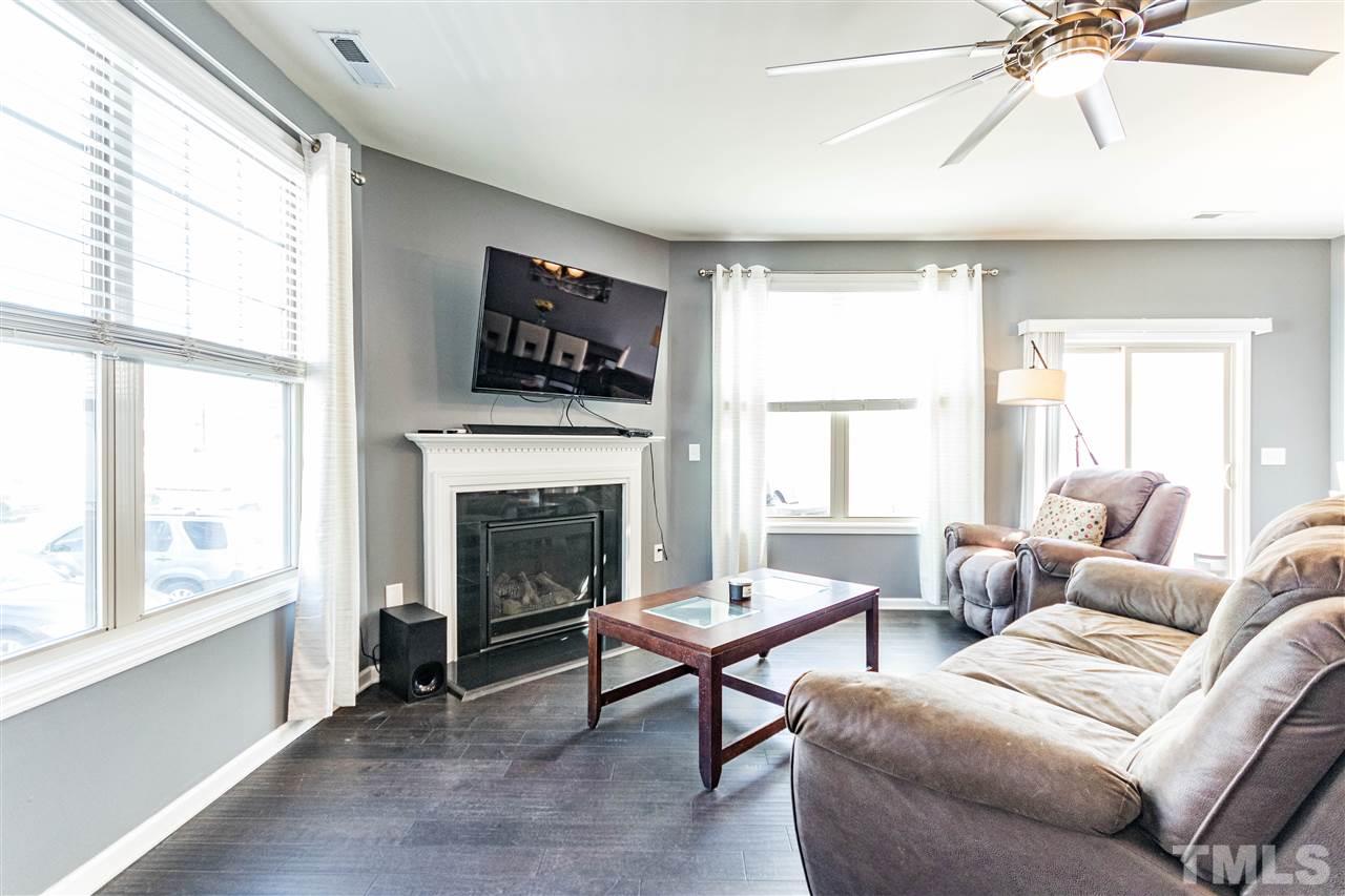 7802 Elmshire Way, Unit 731 Raleigh, NC 27616 - Photo 3 of 29 Gallery Image 3