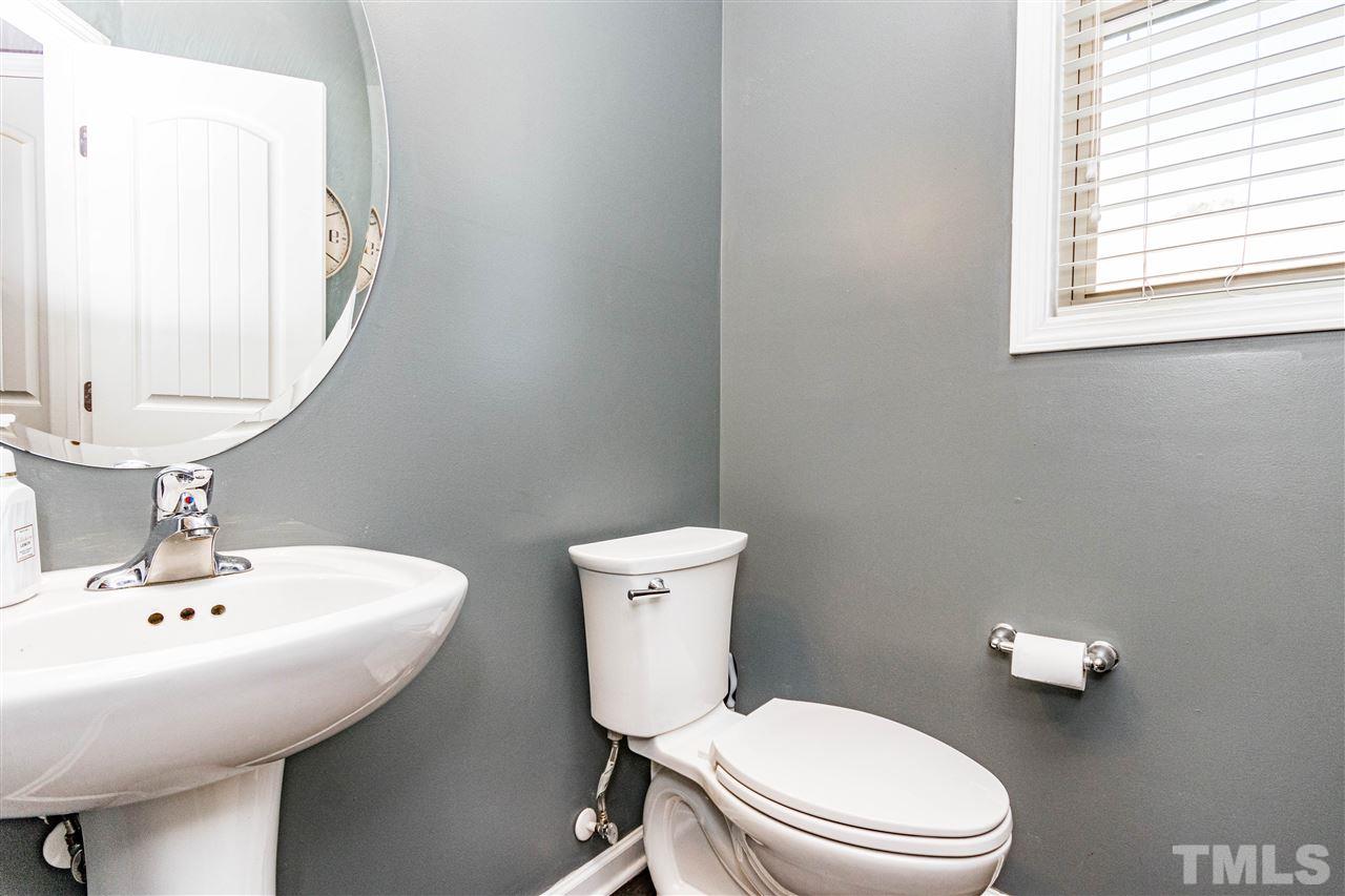 7802 Elmshire Way, Unit 731 Raleigh, NC 27616 - Photo 25 of 29 Gallery Image 25