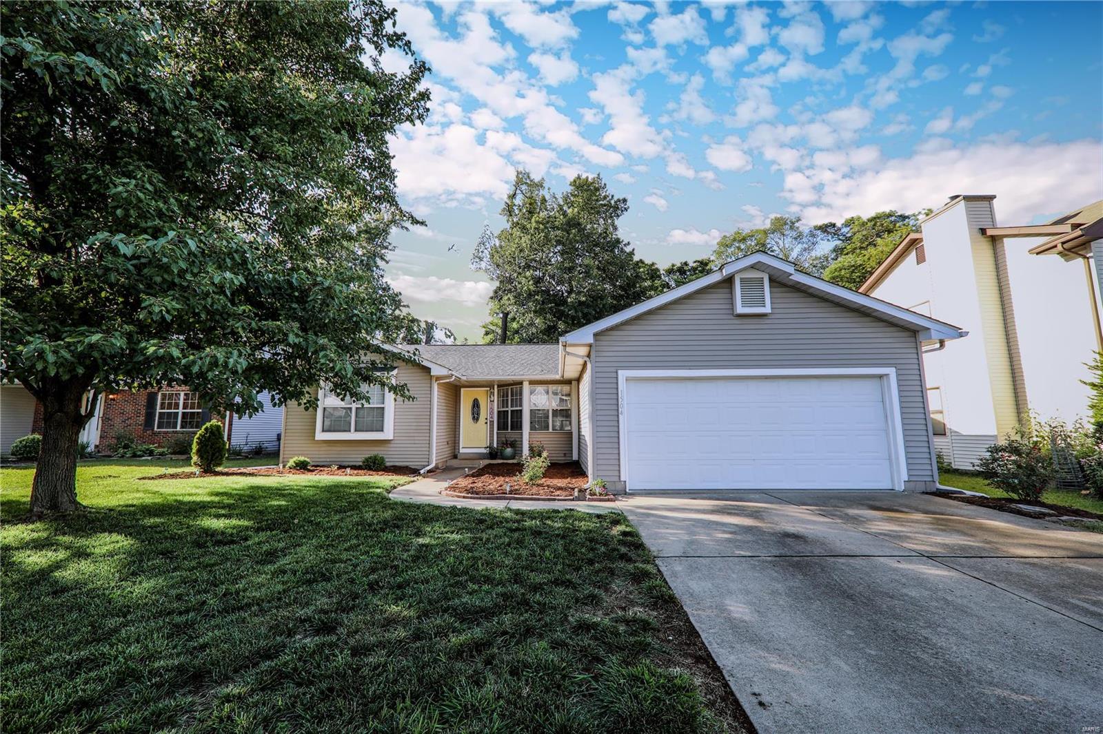 1504 Oak Ridge Court O'Fallon, IL 62269 - Photo 1 of 25 Gallery Image 1