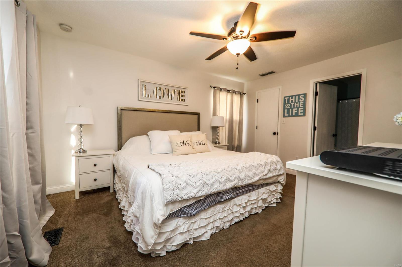 1504 Oak Ridge Court O'Fallon, IL 62269 - Photo 12 of 25 Gallery Image 12