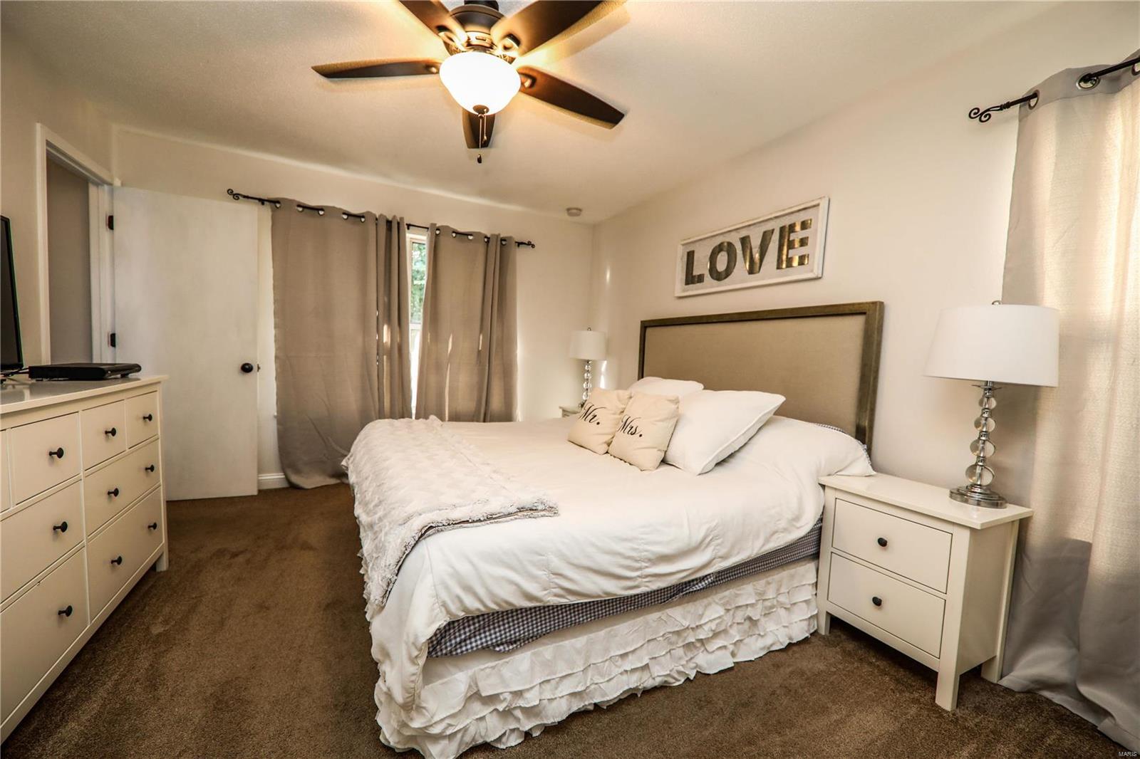1504 Oak Ridge Court O'Fallon, IL 62269 - Photo 15 of 25 Gallery Image 15
