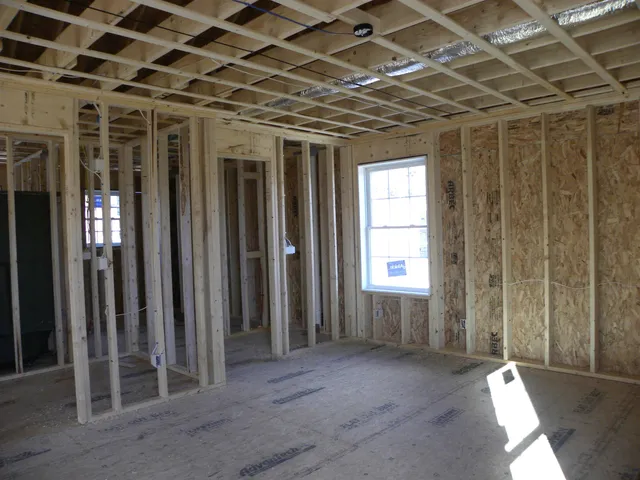 $819,900 | 310 Karatzas Avenue, Unit LOT 2, Manchester, NH 03104