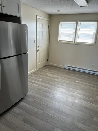 $1,650 | 18 Jouvette Street, Unit E3, New Bedford, MA 02744