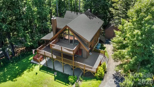 $575,000 | 447 Hidden Lake Parkway, Nebo, NC 28761