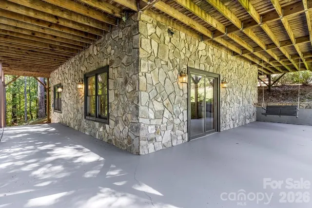 $575,000 | 447 Hidden Lake Parkway, Nebo, NC 28761