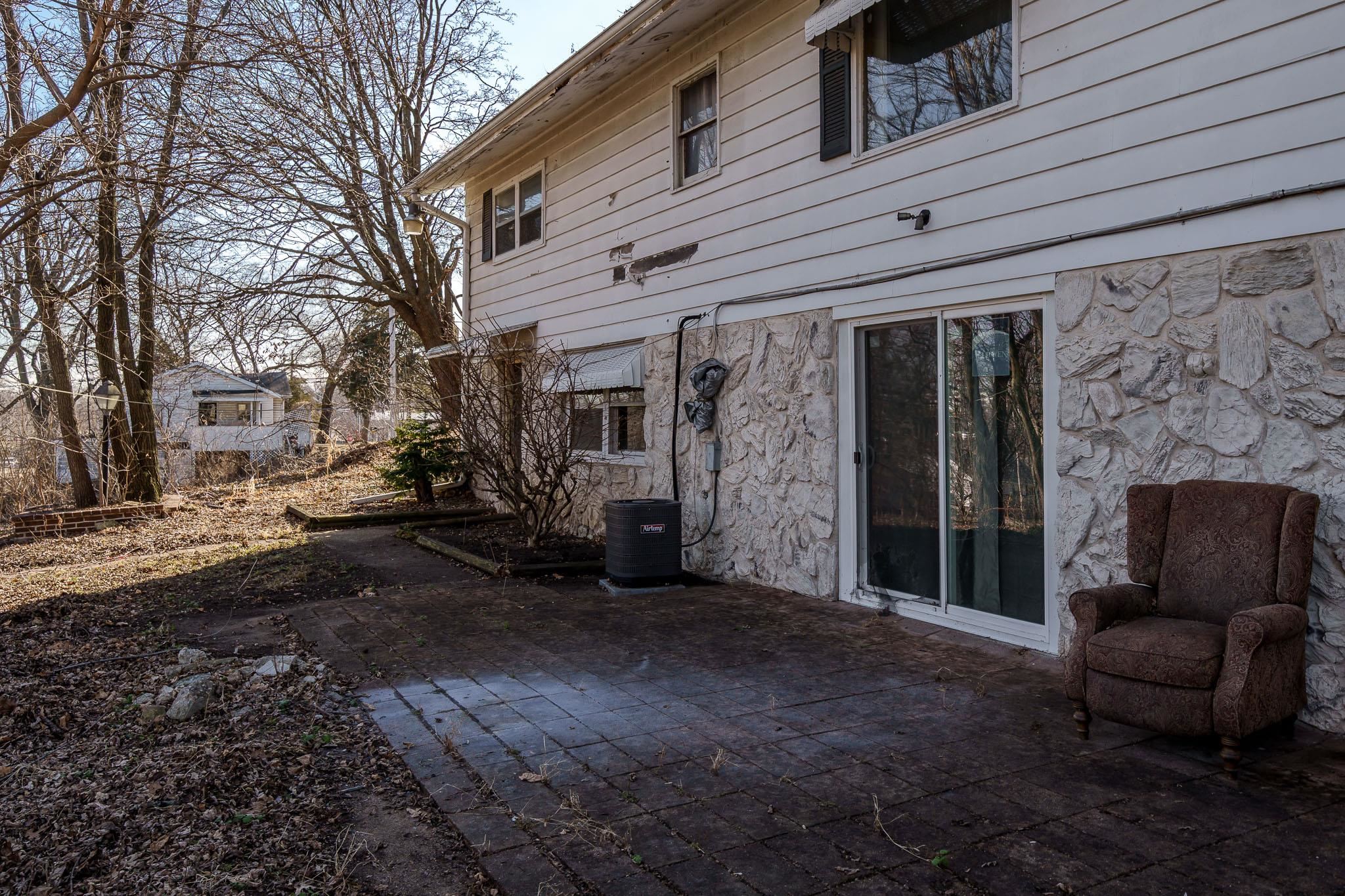 1619 6th Street Beloit, WI 53511 - Photo 7 of 38