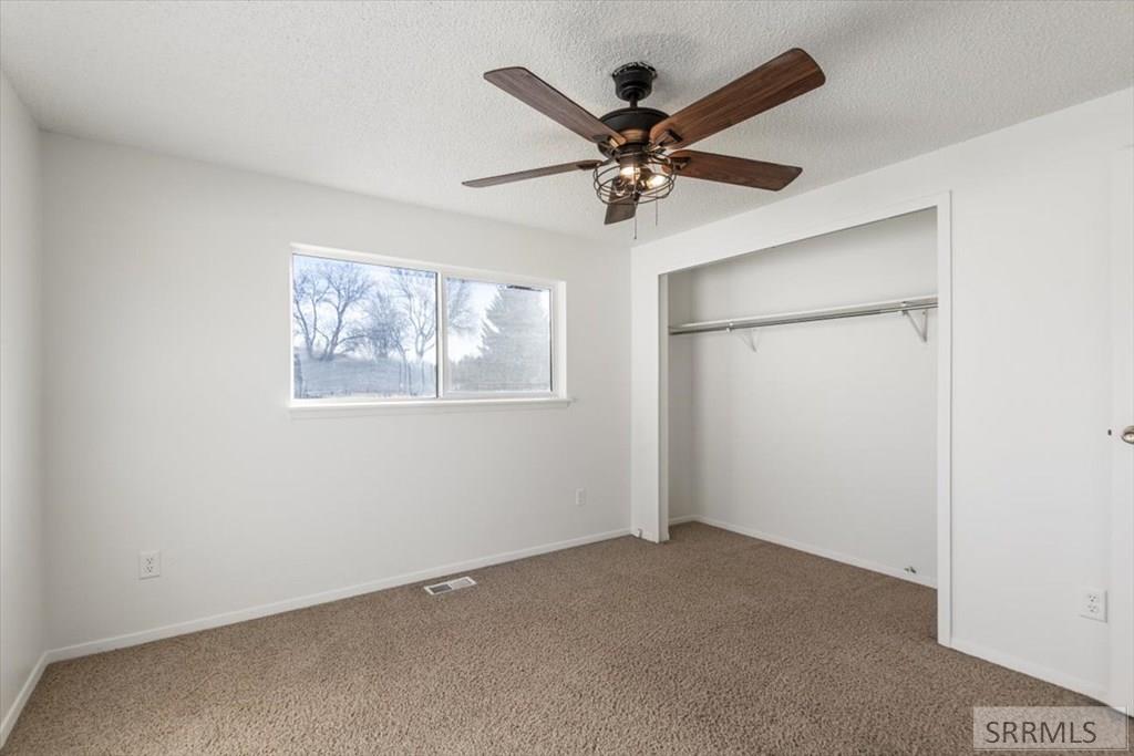 153 North 3rd East Rexburg, ID 83440 - Photo 18 of 25