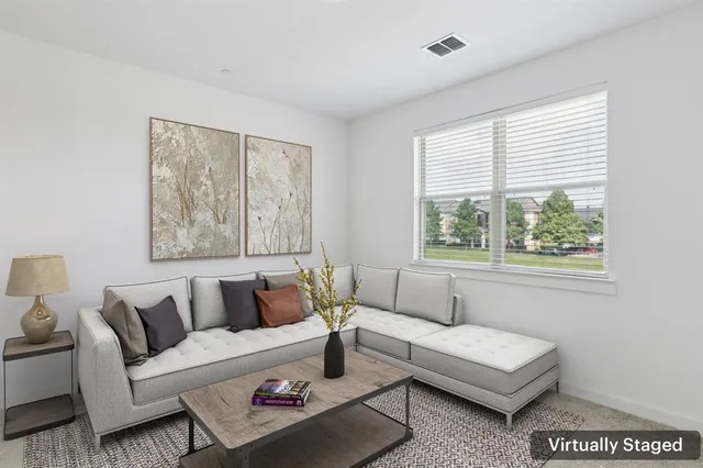 $2,800 | 2700 Parkview Court, Lewisville, TX 75067