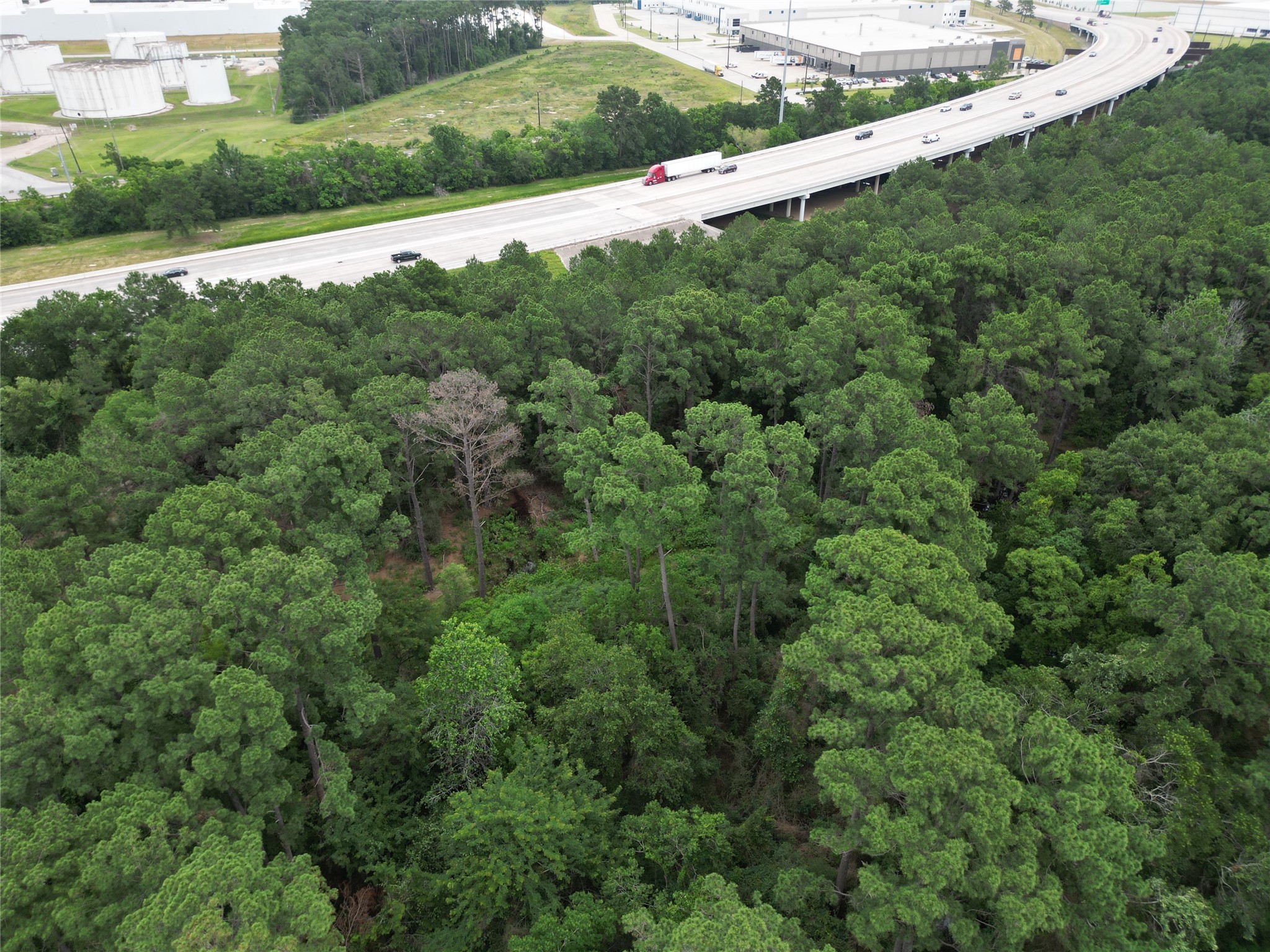 a view of a lush green field