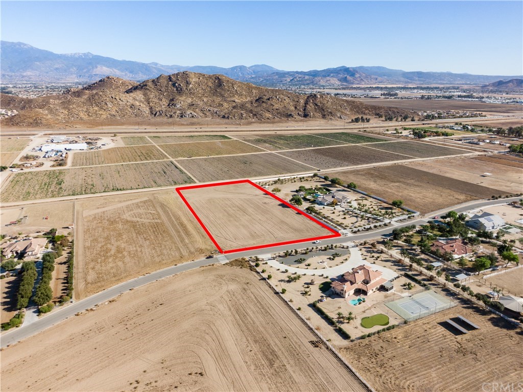 24676 3 Springs Road Hemet, CA 92545 - Photo 1 of 1 Gallery Image 1