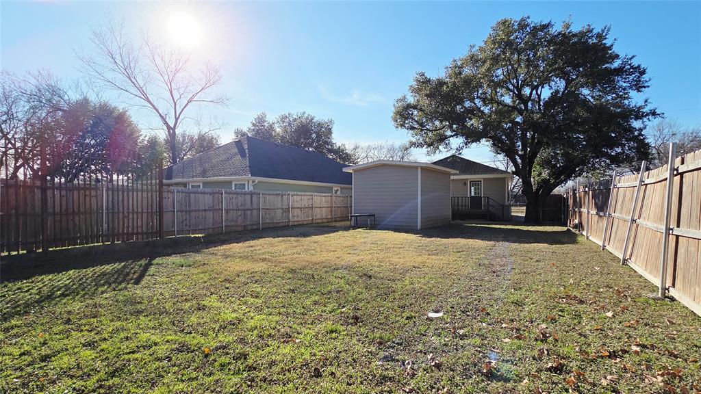 4046 Odessa Street Dallas, TX 75212 - Photo 19 of 21