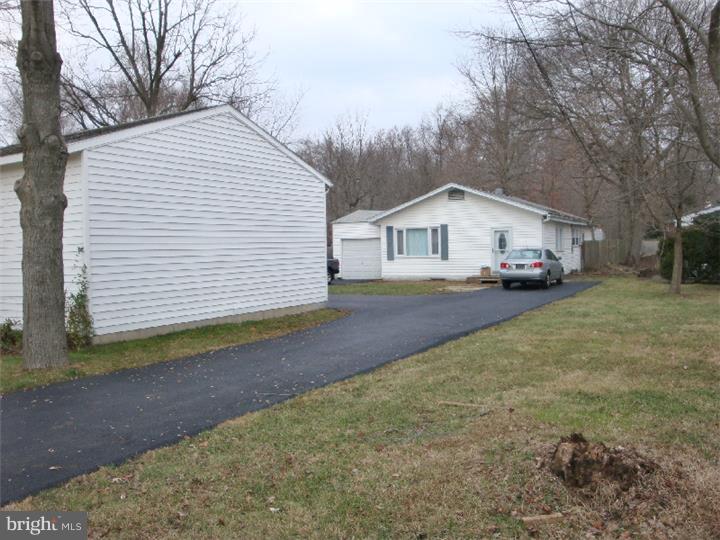 2902 Ogletown Road Newark, DE 19713 - Photo 1 of 6