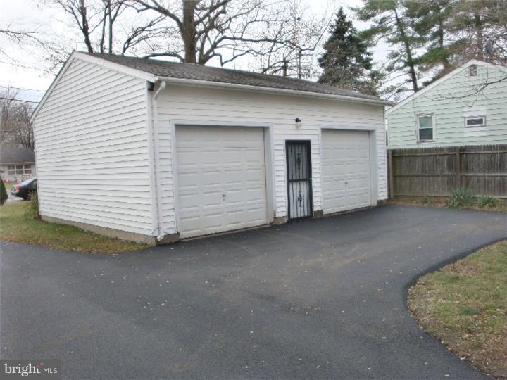 2902 Ogletown Road Newark, DE 19713 - Photo 2 of 6