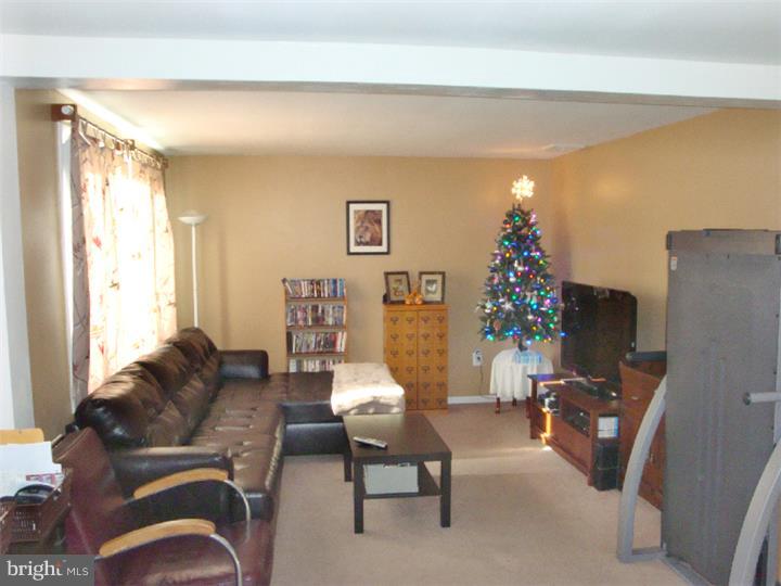2902 Ogletown Road Newark, DE 19713 - Photo 4 of 6