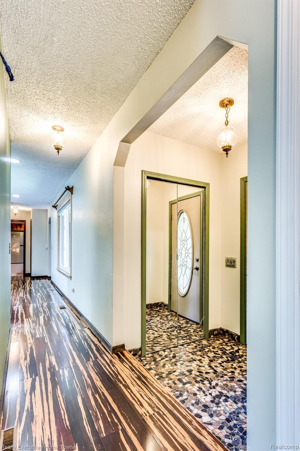 3045 Vincent Road North Street, MI 48049 - Photo 12 of 38 3045 Vincent Rd-12.JPG