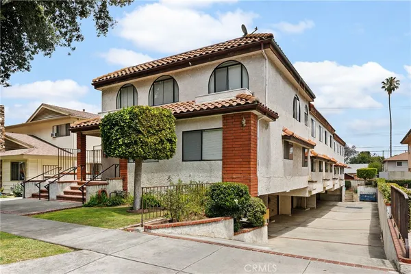 $688,000 | 424 North N Electric Avenue, Unit E, Alhambra, CA 91801