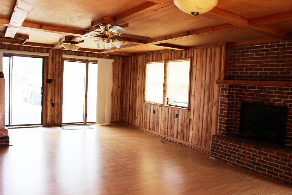4835 Bonbrook Mill Road Boones Mill, VA 24065 - Photo 3 of 25 Huge Family Room