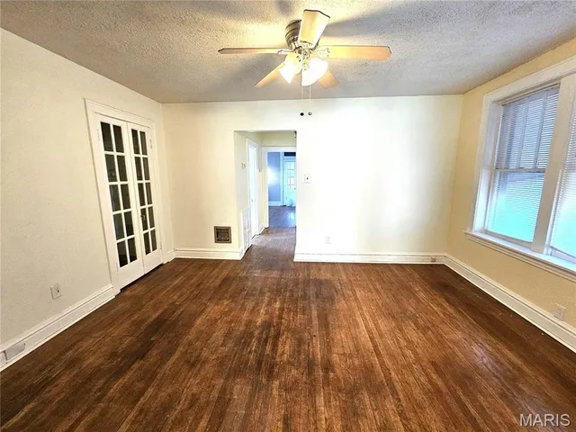 $1,275 | 4953 Holly Hills Avenue, Unit A, St. Louis, MO 63109