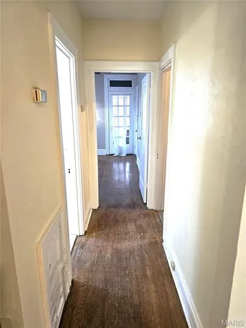 $1,275 | 4953 Holly Hills Avenue, Unit A, St. Louis, MO 63109