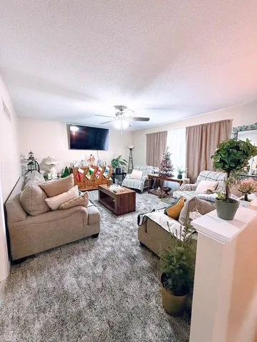 $234,900 | 127 Southeast 125 Road, Warrensburg, MO 64093