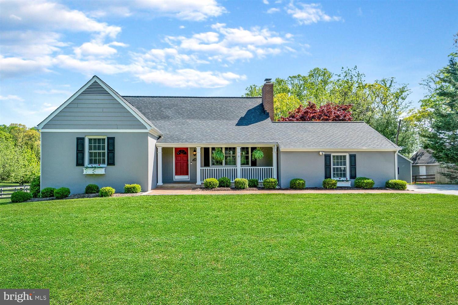 712 West Padonia Road Lutherville-Timonium, MD 21093 - Photo 1 of 38 Welcome Home!