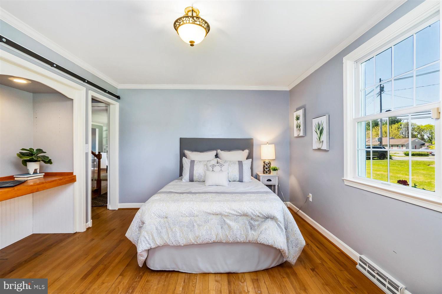 712 West Padonia Road Lutherville-Timonium, MD 21093 - Photo 27 of 38 1st floor bedroom or home office #2