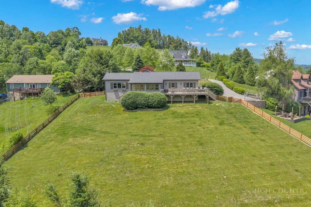 338 Woodbriar Road Sugar Grove, NC 28679 - Photo 12 of 49