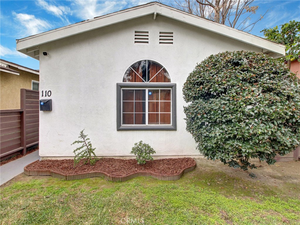 110 West Forhan Street Long Beach, CA 90805 - Photo 6 of 38