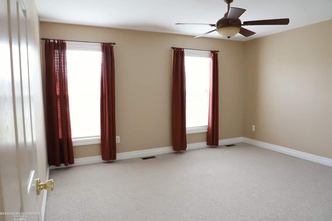 58353 Romeo Plank Road Ray, MI 48096 - Photo 20 of 44 31366781-19.JPG